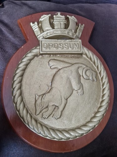 Hms opossum submarine crest - opossum,