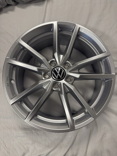 Genuine volkswagen golf - volkswagen, r