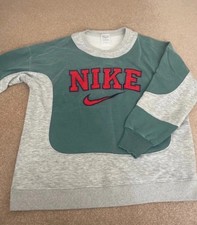 Green & Grey Nike Jumper with
