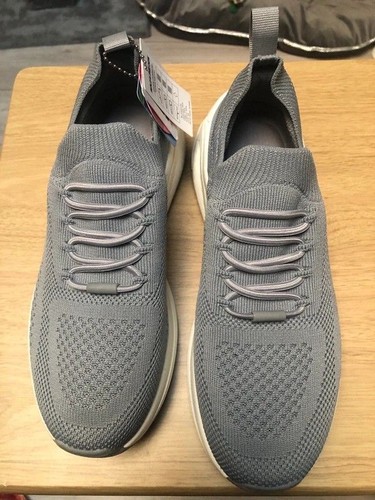 Brand new size grey - 6, skechers
