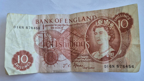 1967 ten shilling note serial - note,