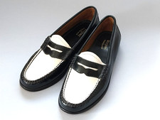 WOMENS TWO TONE BASS WEEJUNS