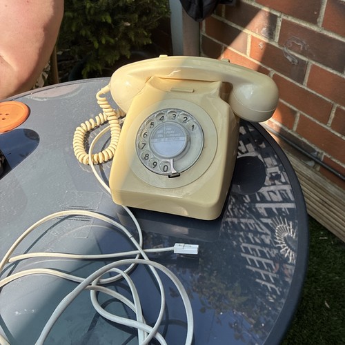 Vintage rotary dial cream - vintage,