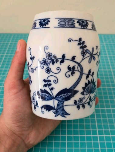 Vintage small ceramic - small, vase