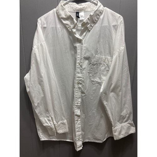 Divided white button down - hm,
