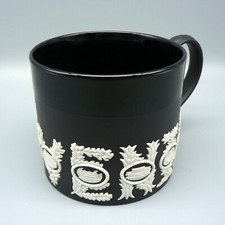 WEDGWOOD SPORTING MUG SOUVENIR