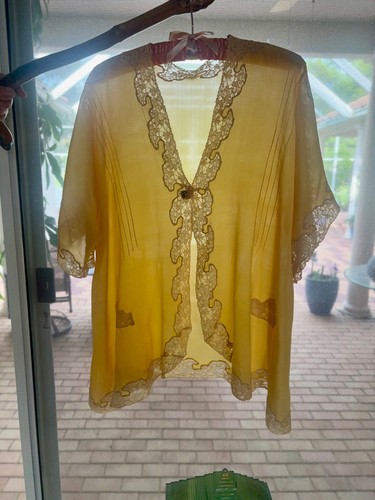 1930s silk bed jacket - silk, pale