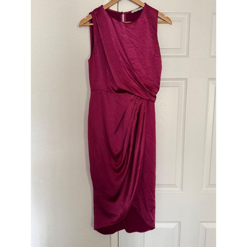 Lush fuchsia rose draped - s,