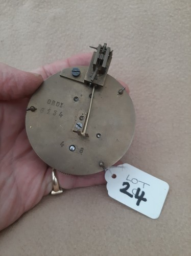 Lot small antique ord - 24,