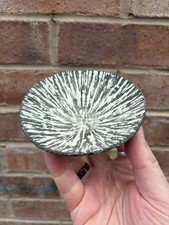White light ceramics studio - white,