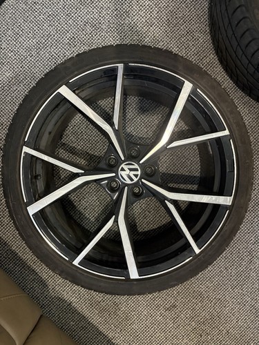 Estroil alloys with - alloys, tyres