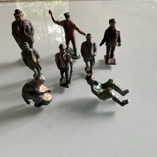 Vintage Britains Style Lead Farmers x 8 Figures.