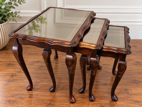 Vintage mahogany nest 3 - mahogany,