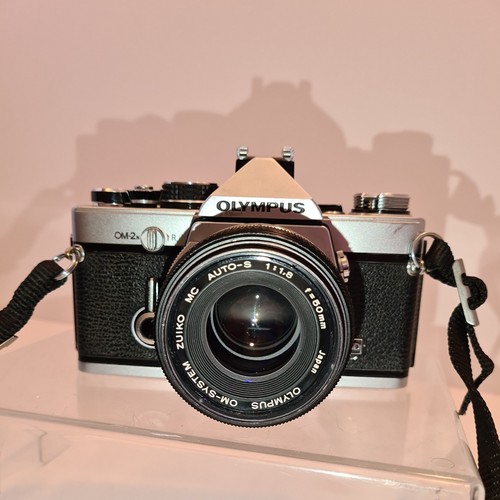 Olympus with data back - om-2n,