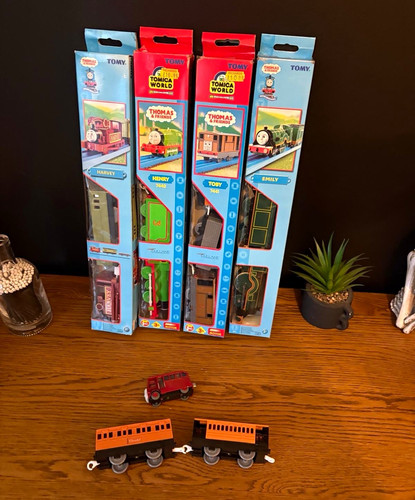 Tomy tomica world thomas - tomy,