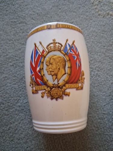 George queen mary - queen, cup