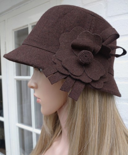 Vintage style ladies brown - style,