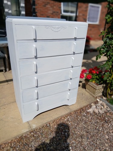 Shabby chic painted oak veneer - painted,