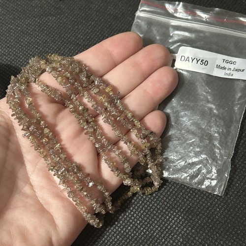 85cts colour change garnet - change,