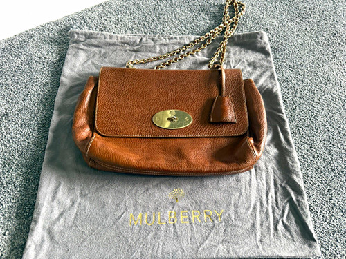 Mulberry lily medium - mulberry,