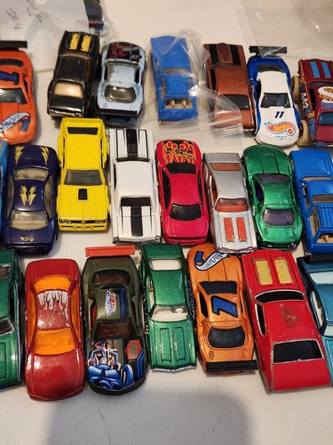 Hot wheels matchbox - hot, &