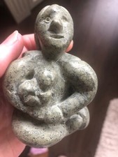 Inuit carving Mother