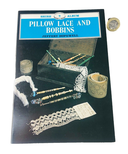 Book pillow lace and - book, bobbins