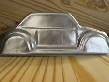 Wilton 2001 Aluminum Car Cake