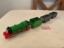 TOMY TRACKMASTER THOMAS, HENRY