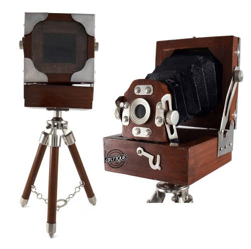 Vintage old camera with - old, wooden