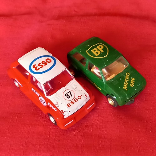 Two vintage scalextric mini - vintage,