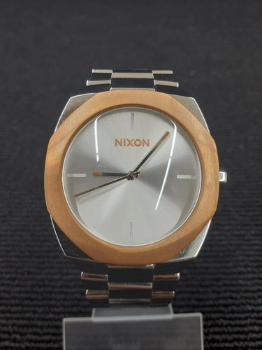 Nixon quartz watch 16b used - quartz,