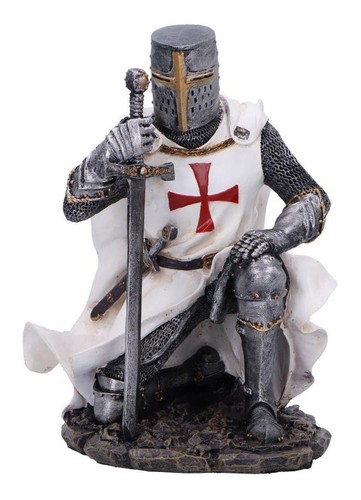Crusader knight kneeling - crusader,