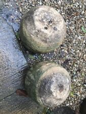 Georgian stone gate balls, pair, cotswolds stone, 27cms diameter each