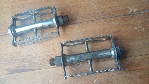 Vintage steel pedal set - vintage, .