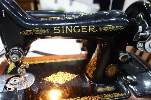 Vintage singer electric - electric, sewing