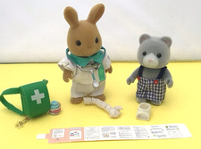 VINTAGE SYLVANIAN FAMILIES