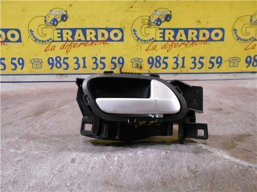 Interior front right handle - interior,