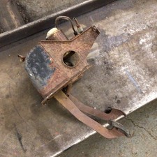 MGB GT CB PEDAL BOX ASSEMBLY