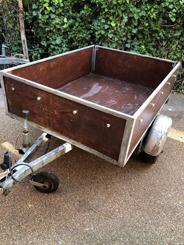 Solid trailer - solid,