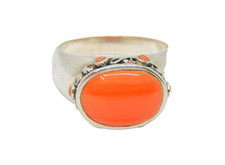 Sterling Silver Coral Cabochon Studio Style Patterned Ring Vintage c1970 Size Q