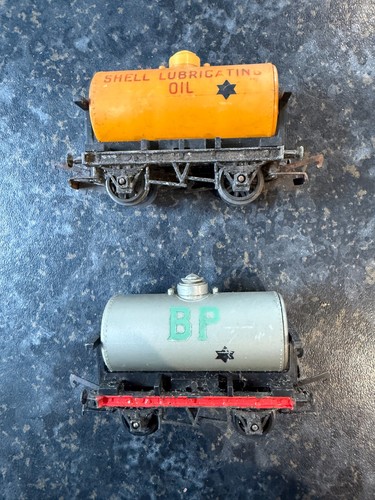 Triang set oil tank - triang, 2