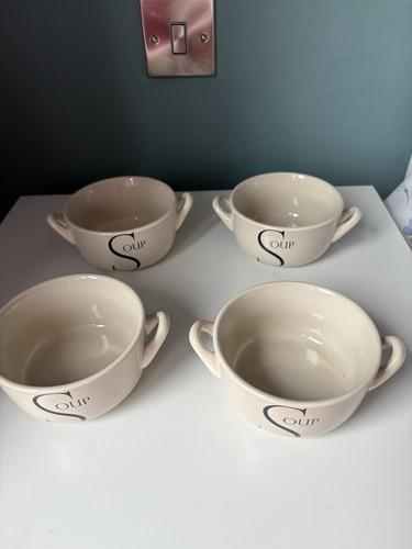 Set handled soup bowls - 4,