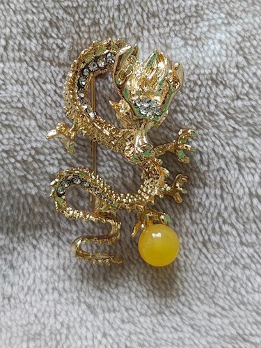 Golden chinese dragon - golden,