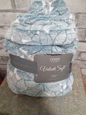 Brand new cozee Home fleece CG
