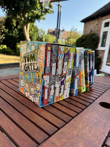 Tom gates books 10 - 1–10, +