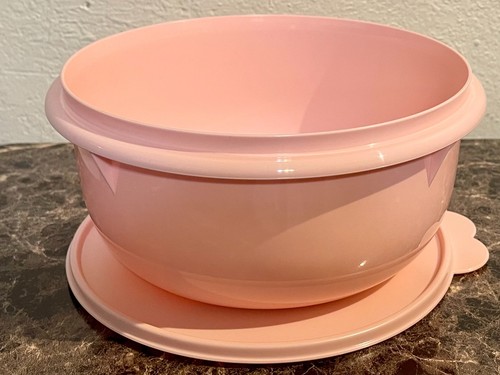 Tupperware mixing bowl - tupperware,