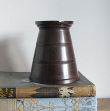 Vintage Bakelite Ashtray No