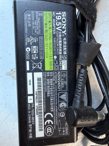 Sony original adapter - ac,