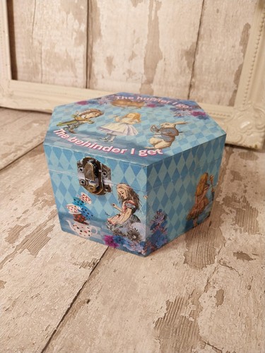Alice wonderland hexagon - alice, in
